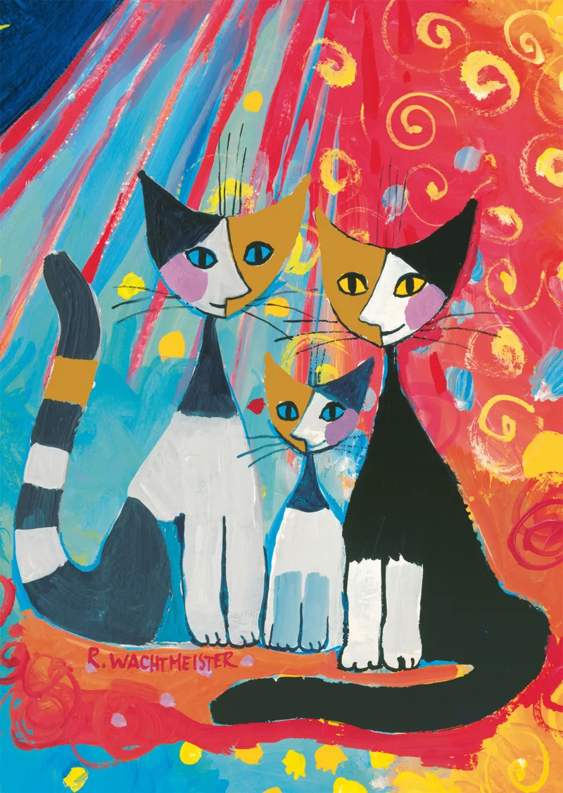 Famille de chats heureuse
